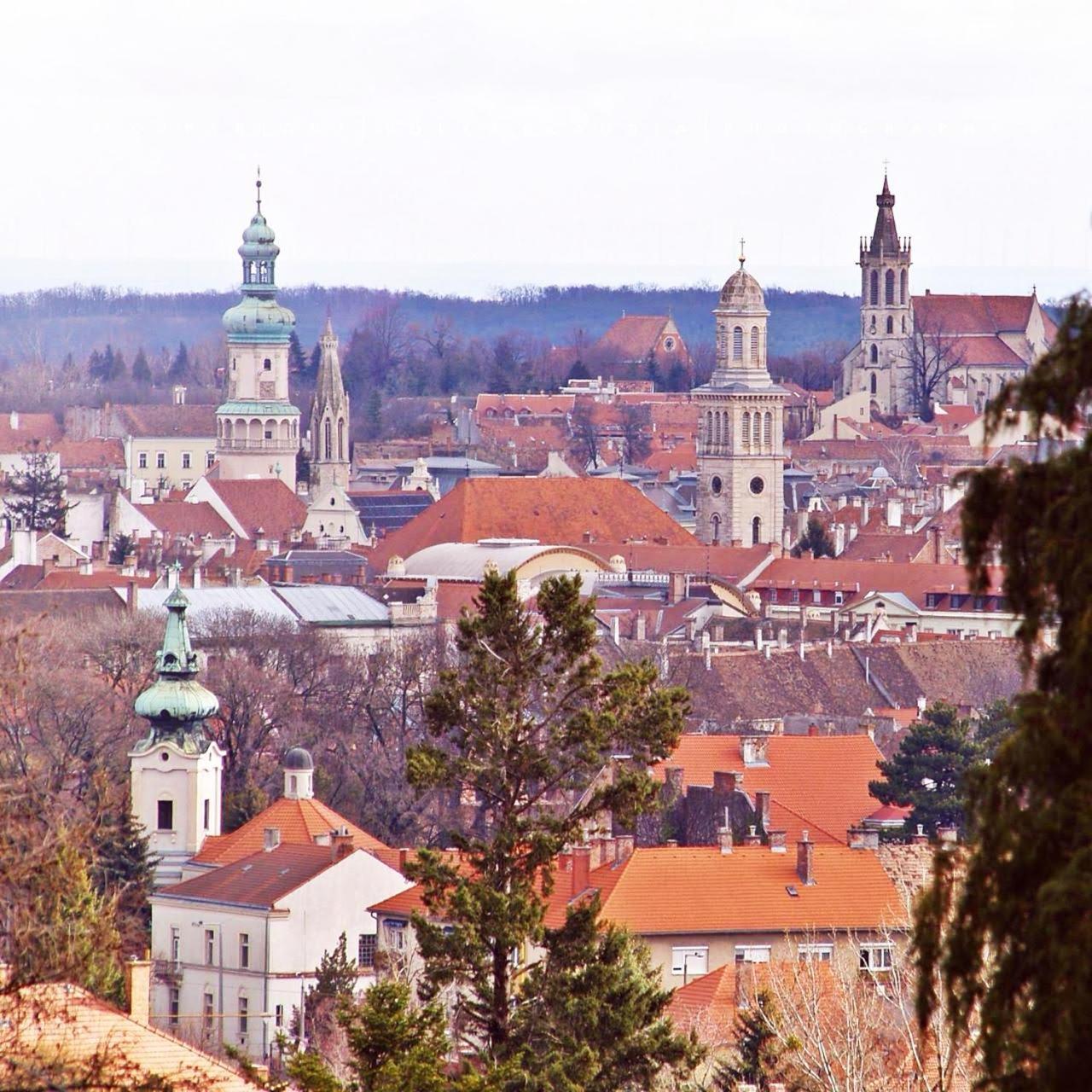 Jokai Sopron Apartment Экстерьер фото